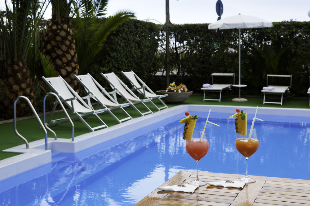 Grand Hotel Forte dei Marmi Exterior photo