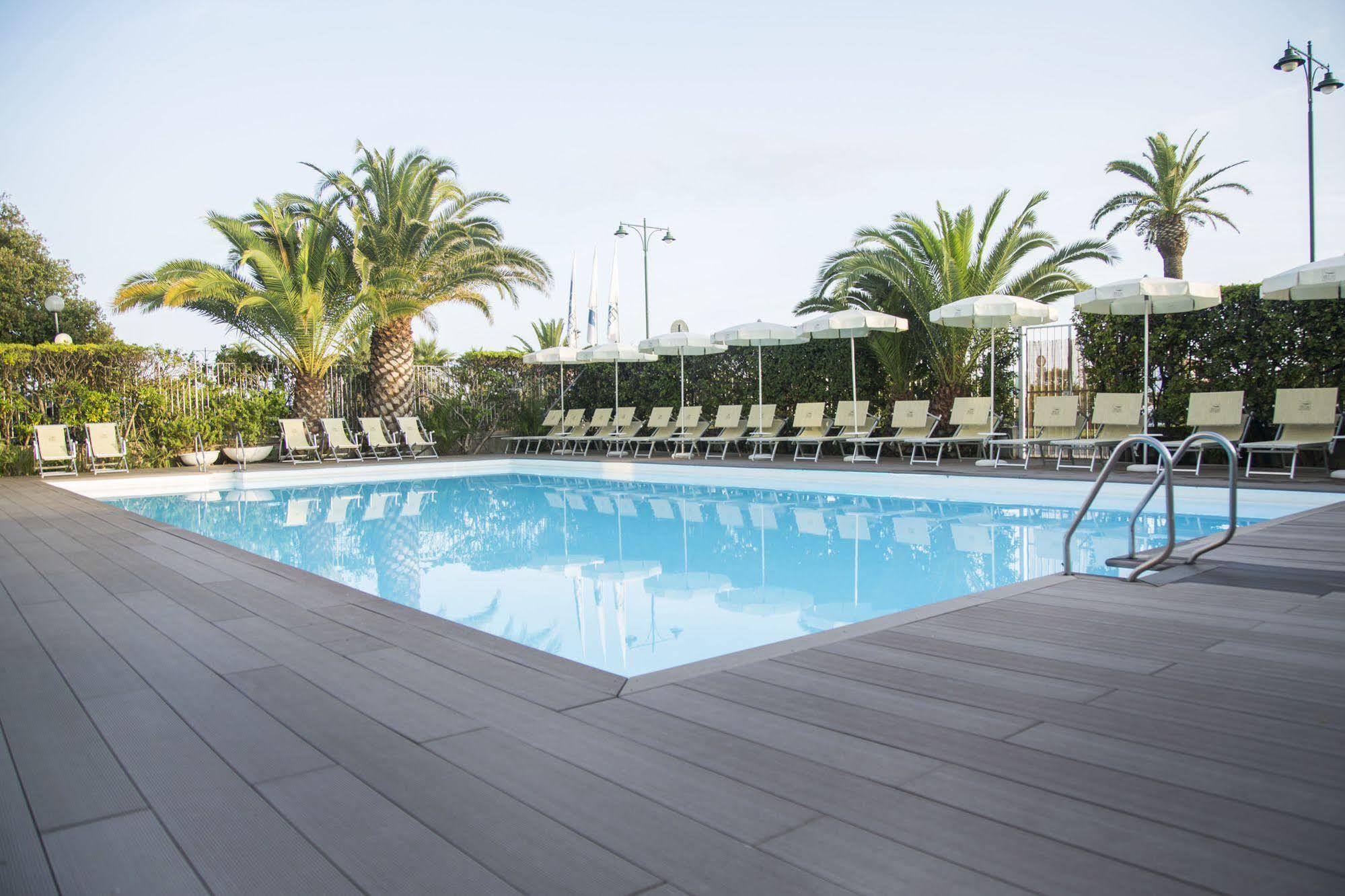 Grand Hotel Forte dei Marmi Exterior photo
